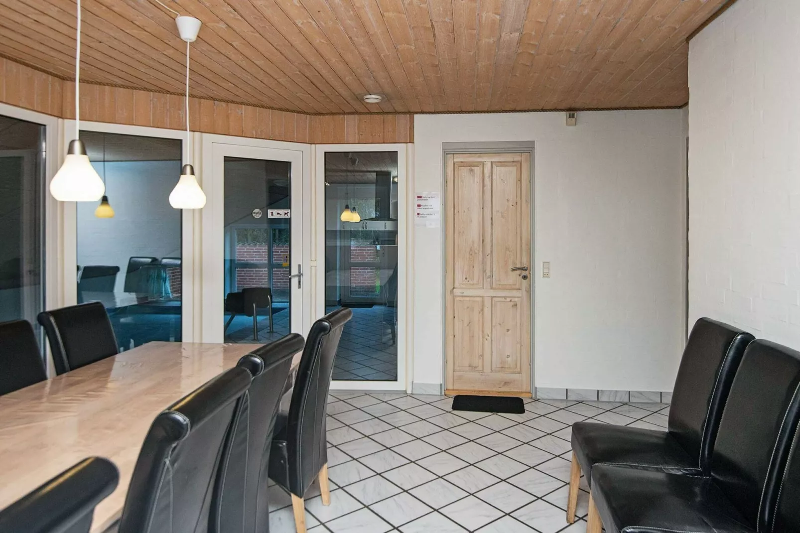 Seaside Retreat with Pool - By Traum Ferienwohnungen-Indoor