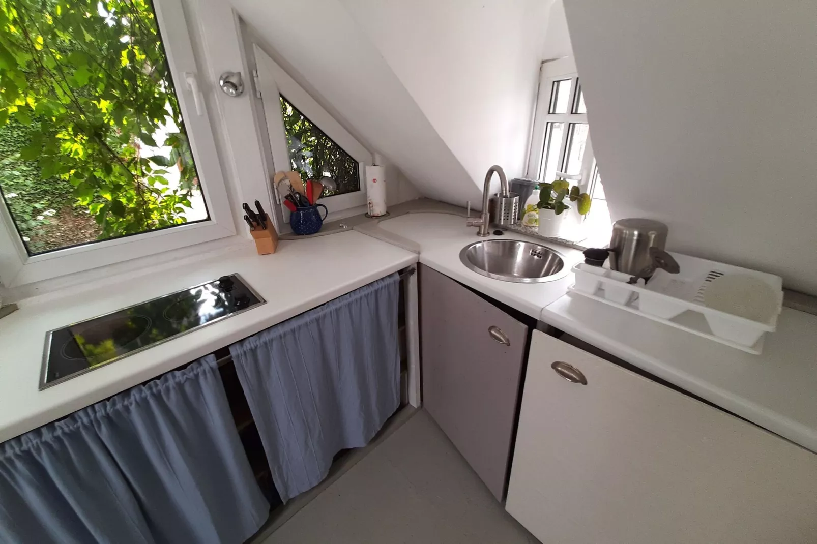 Ferienwohnung Himmelshöh im Hof der Möglichkeiten-Kitchen