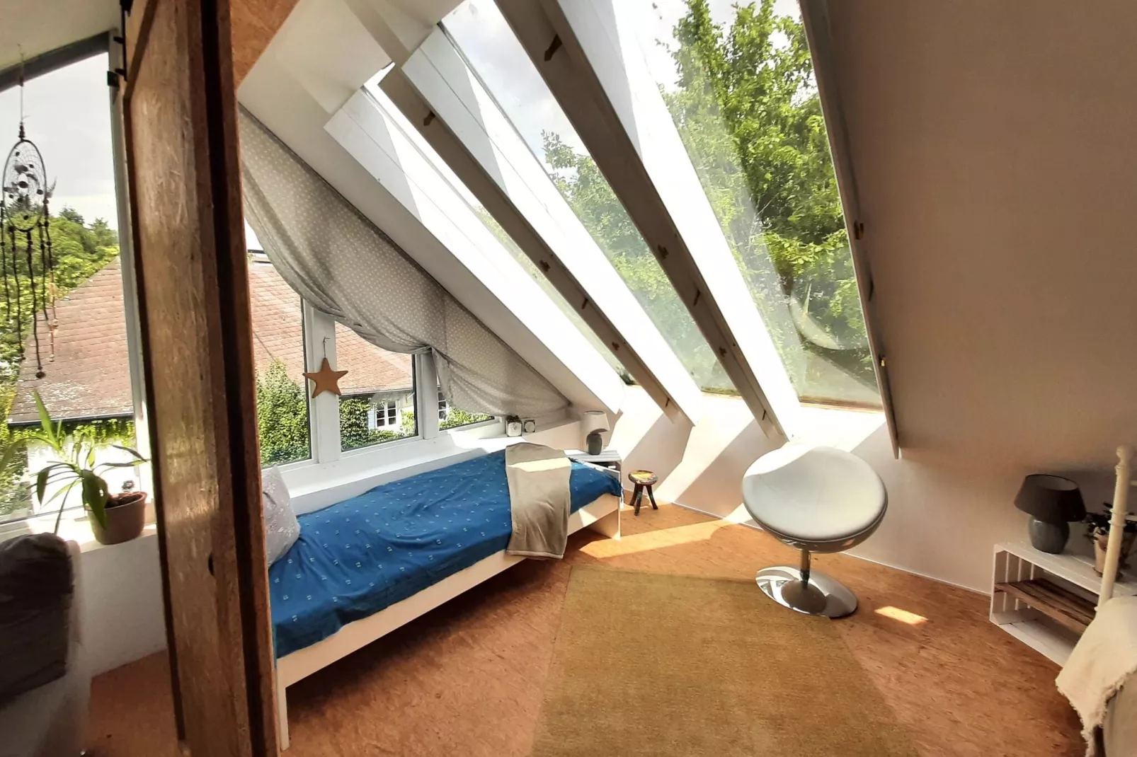 Ferienwohnung Himmelshöh im Hof der Möglichkeiten-Bedroom