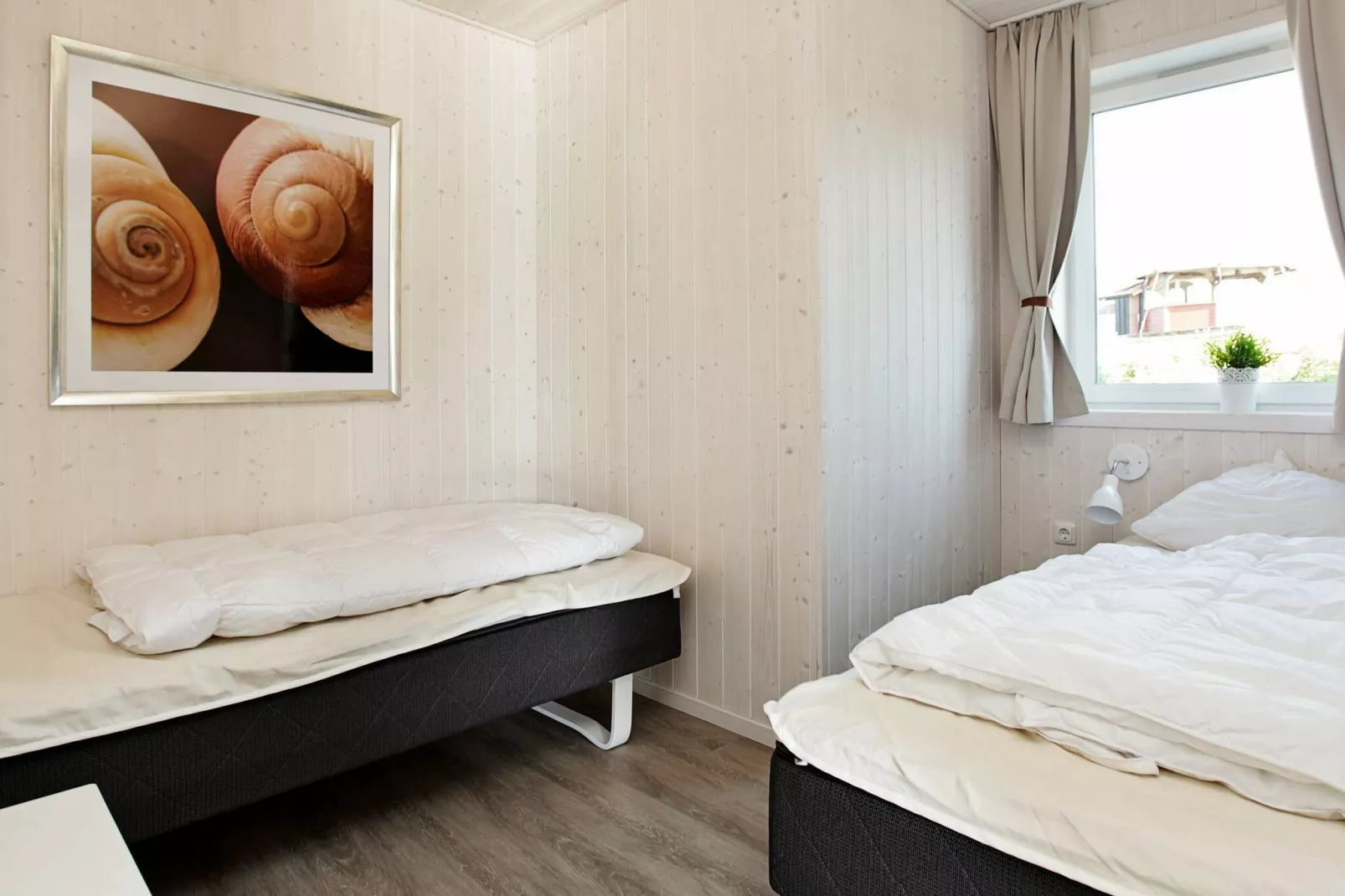 MERKUR 62+58 SW 1.RH.-Indoor