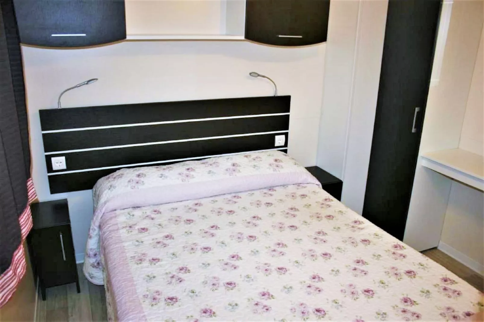 Mobil Home-Bedroom