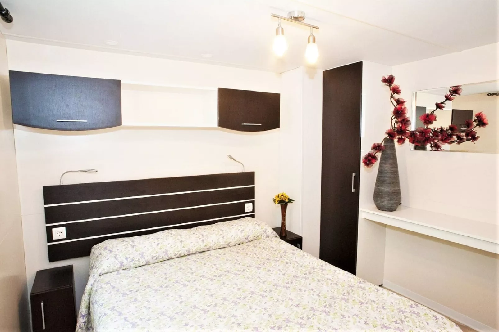 Mobil Home-Bedroom