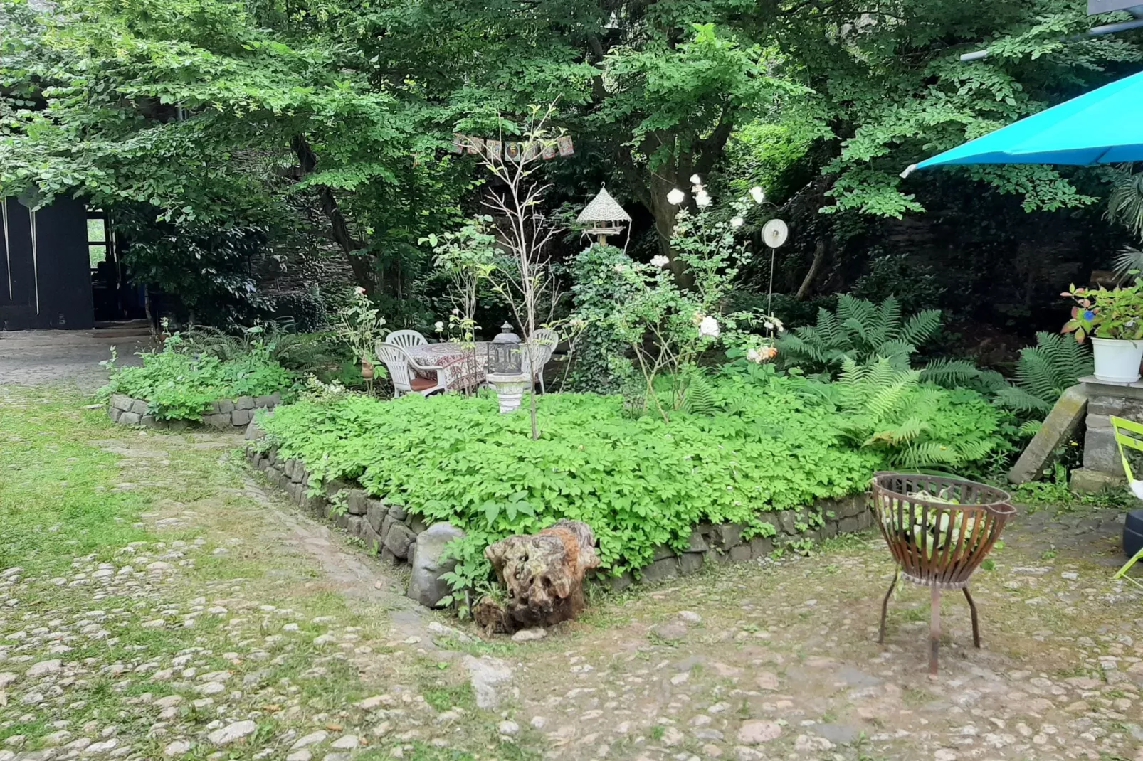 Ferienwohnung Himmelshöh im Hof der Möglichkeiten-Gardens summer