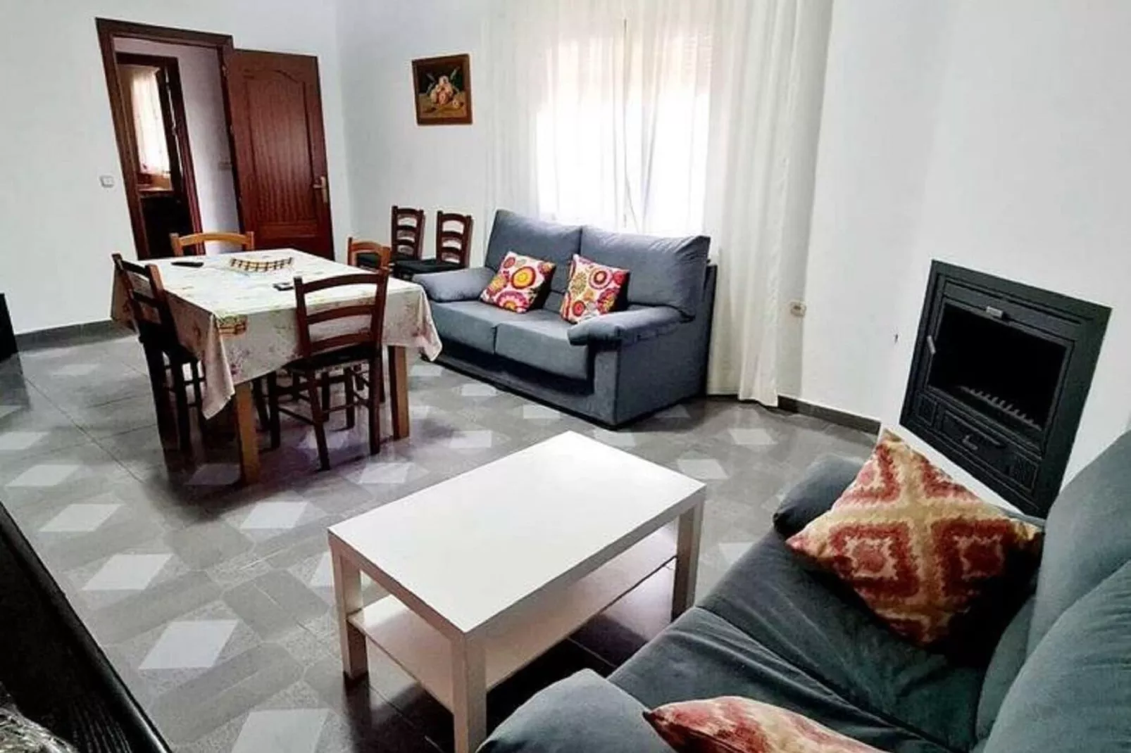 La Loma-Living room