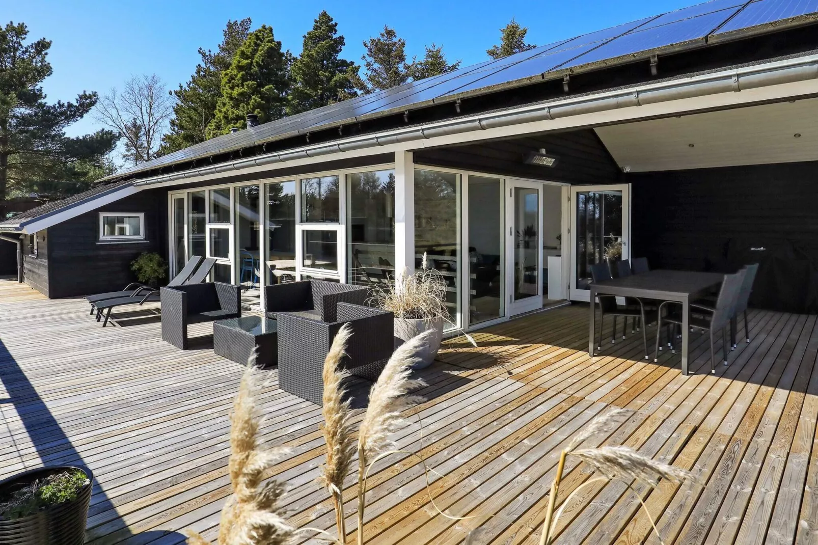 8 person holiday home in Brovst-By Traum