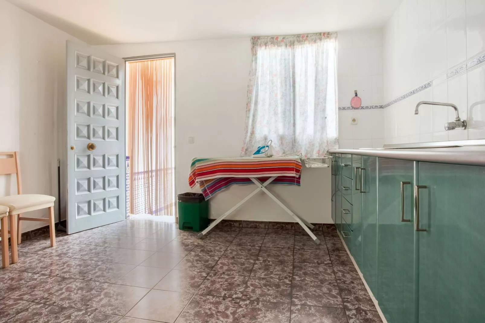 La Loma-Facilities