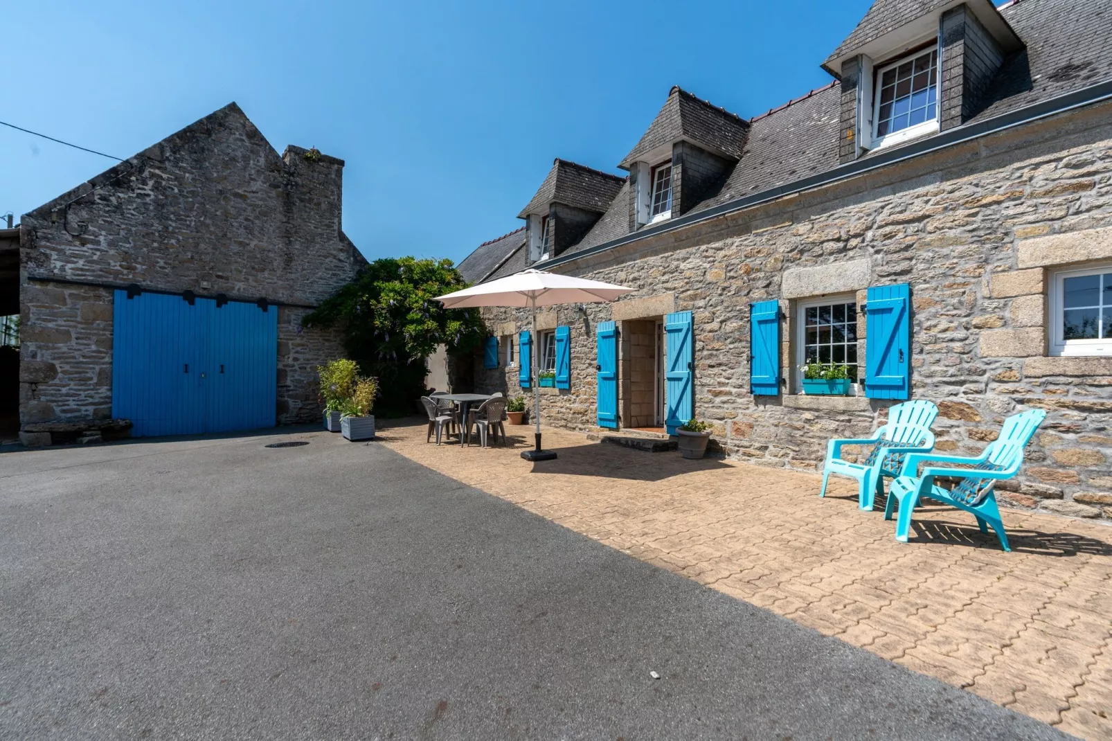 Maison de vacances Plouhinec-Exterior summer