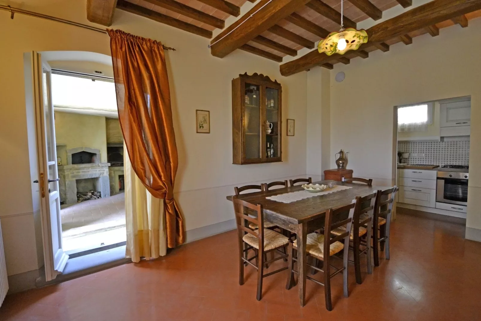 Villa Palazzone-Dining room
