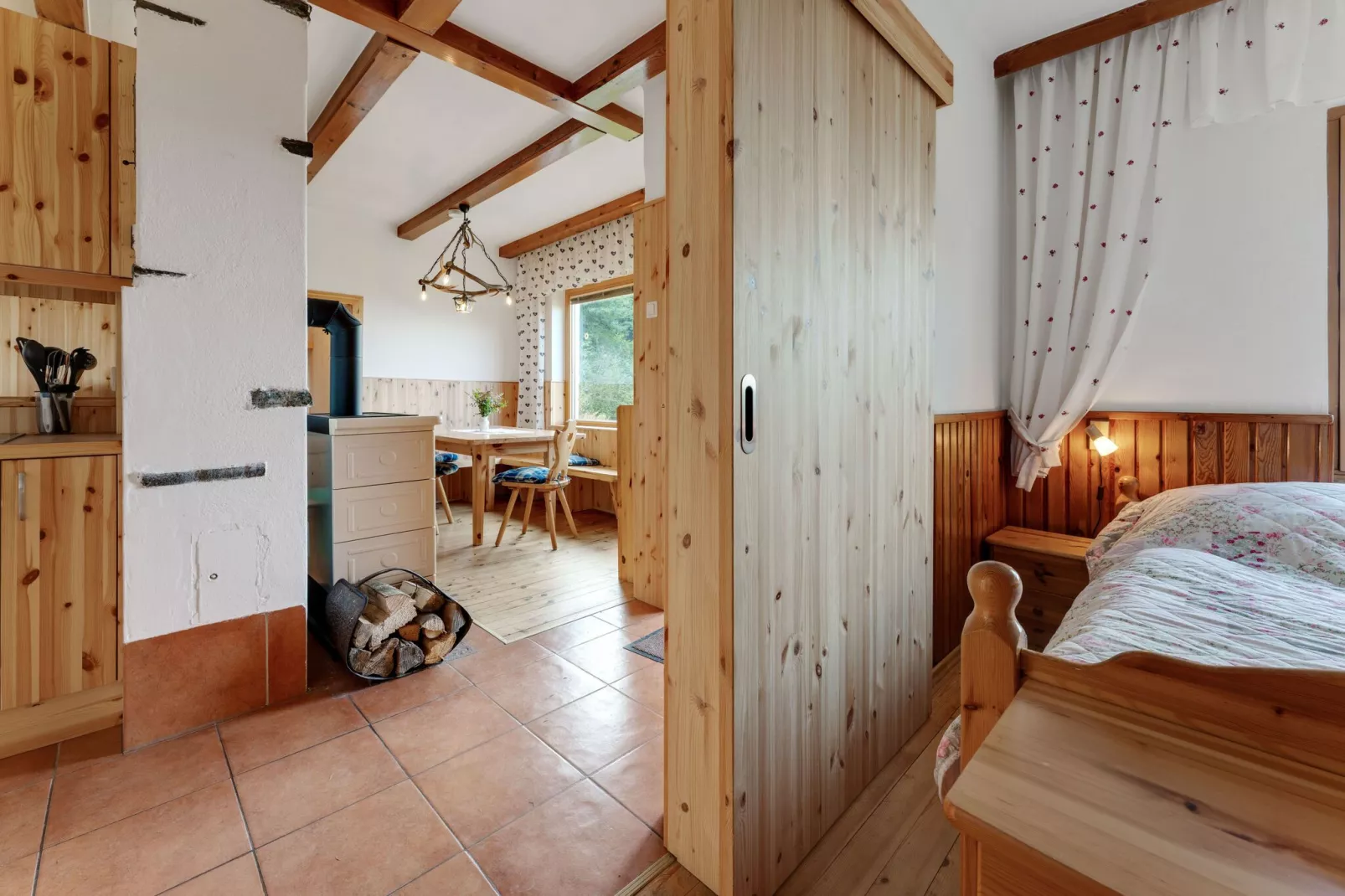 Kois Hütte-Kitchen