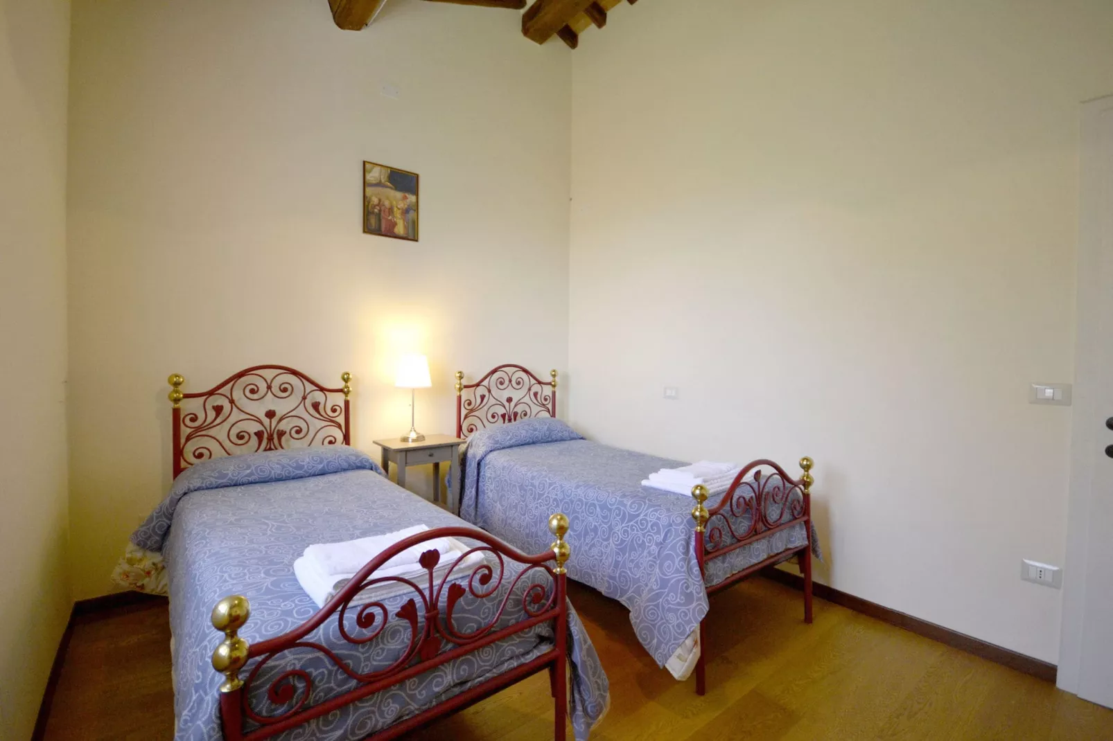 Villa Palazzone-Bedroom