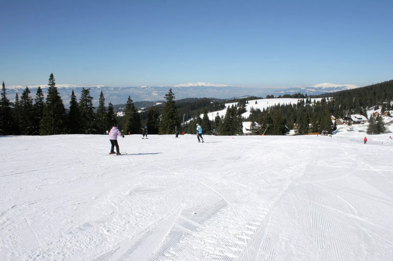 Almdorf Weinebene XL-Area winter 1km