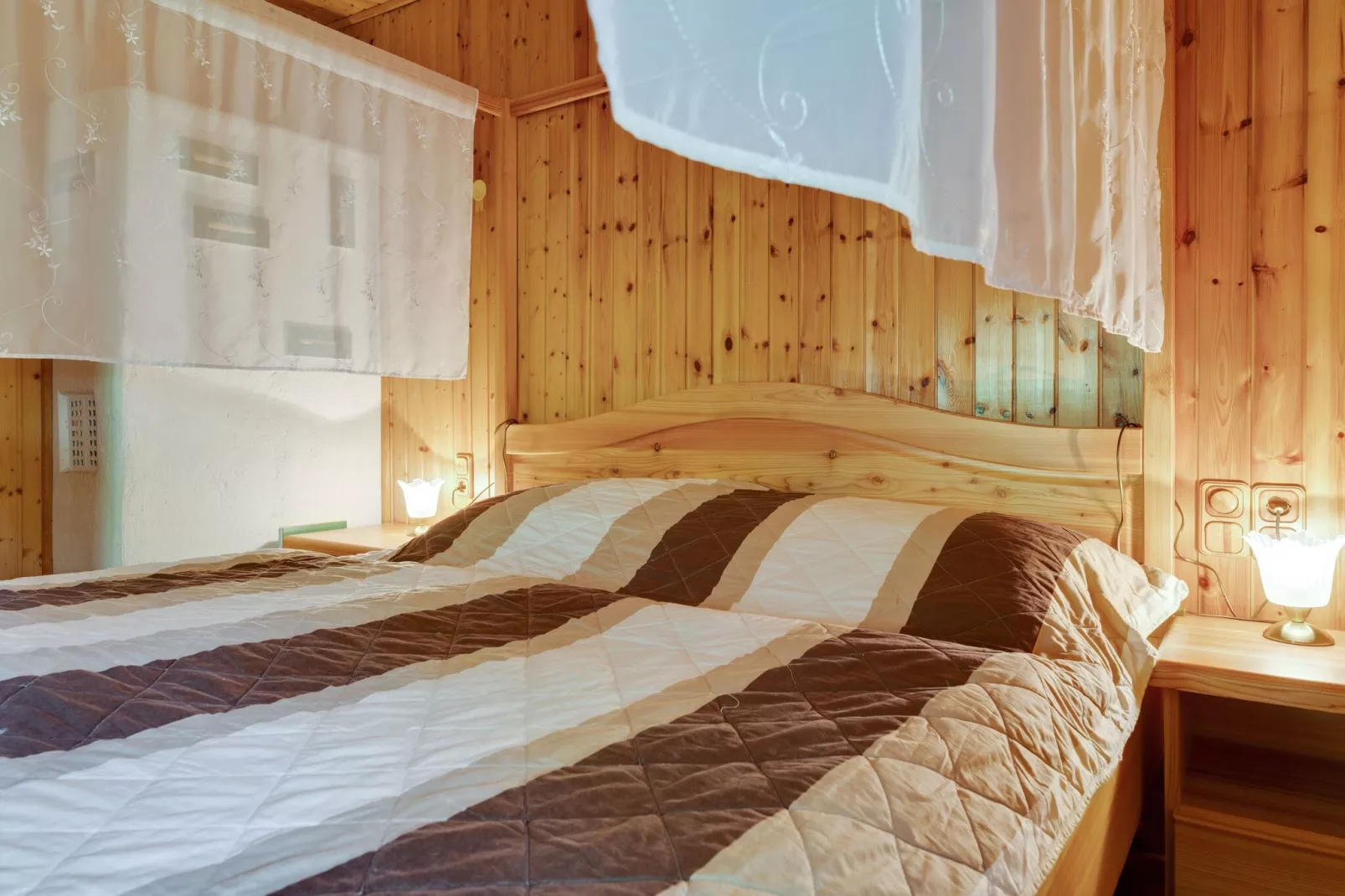 Zois Hütte-Bedroom