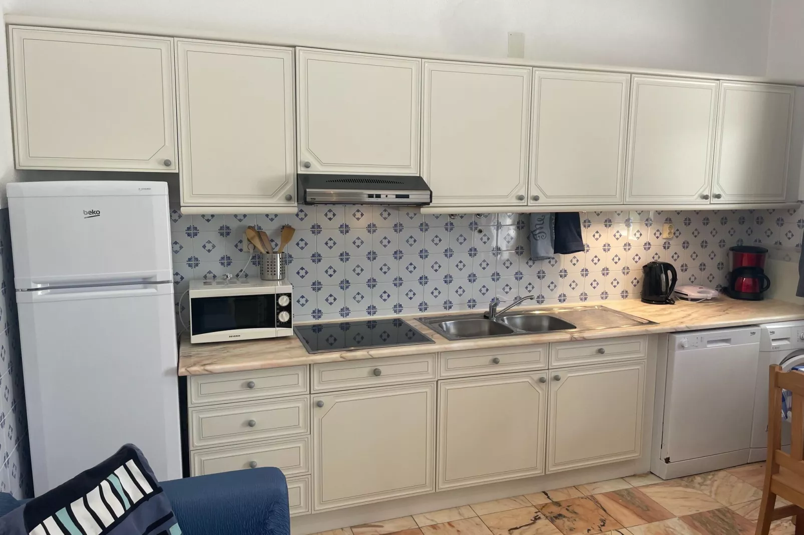 Casa das Flores-Kitchen