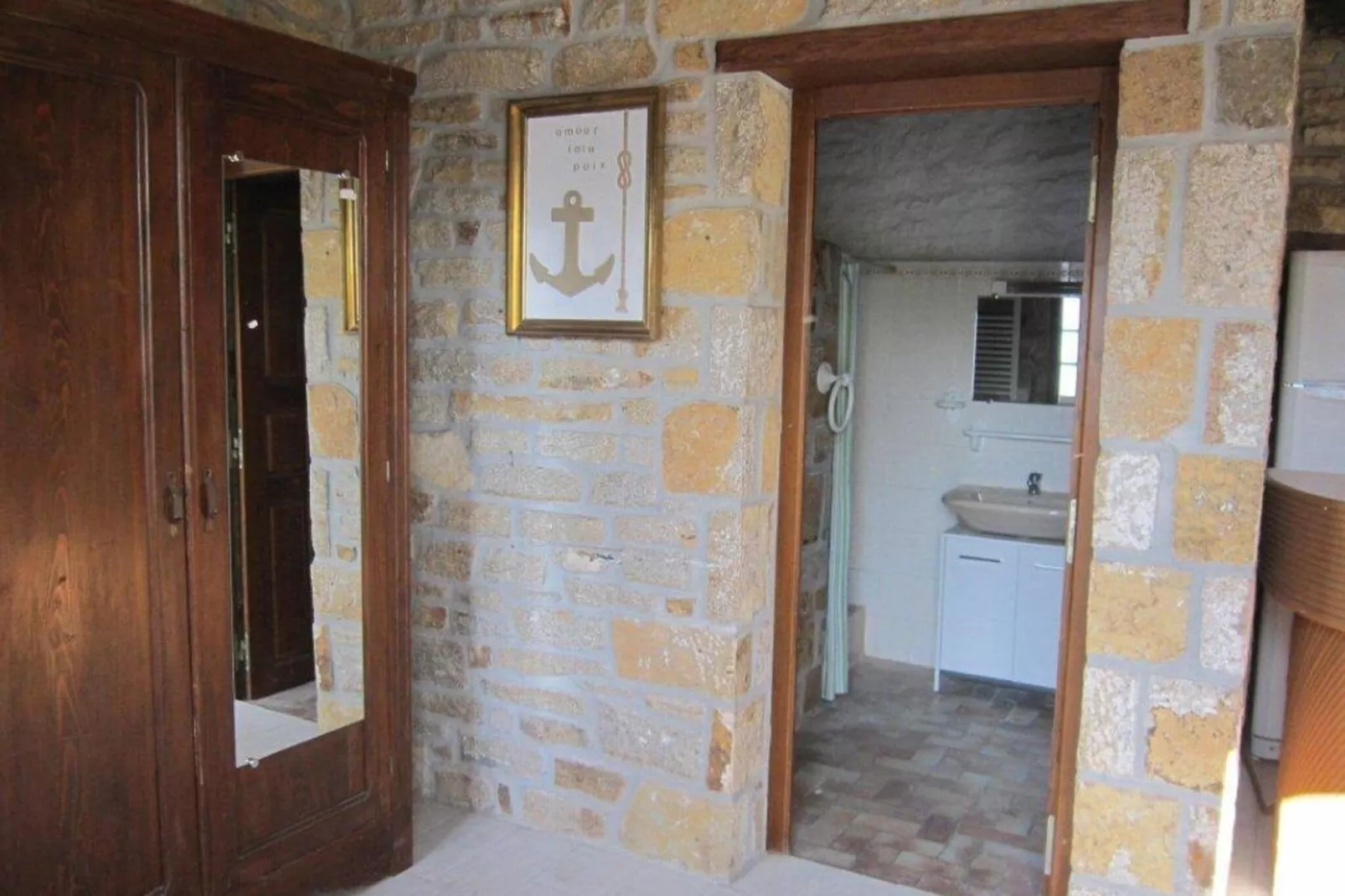 Ker Anna-Bathroom