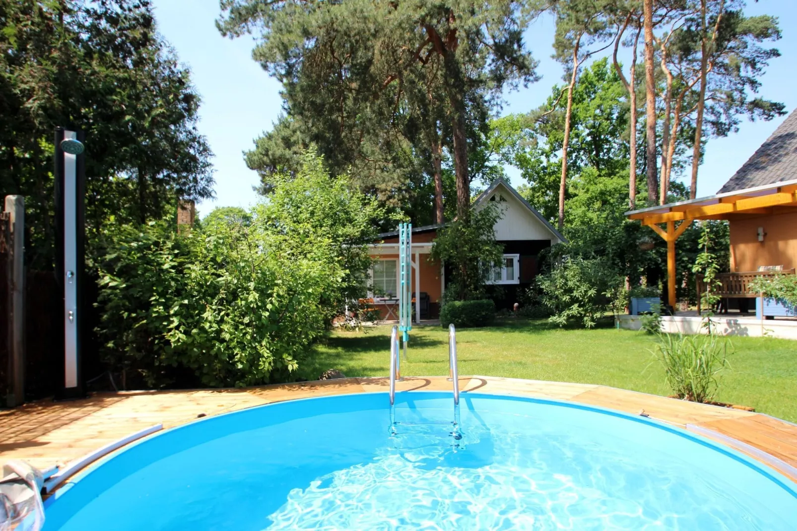 Ferienhaus 50 qm-Pool