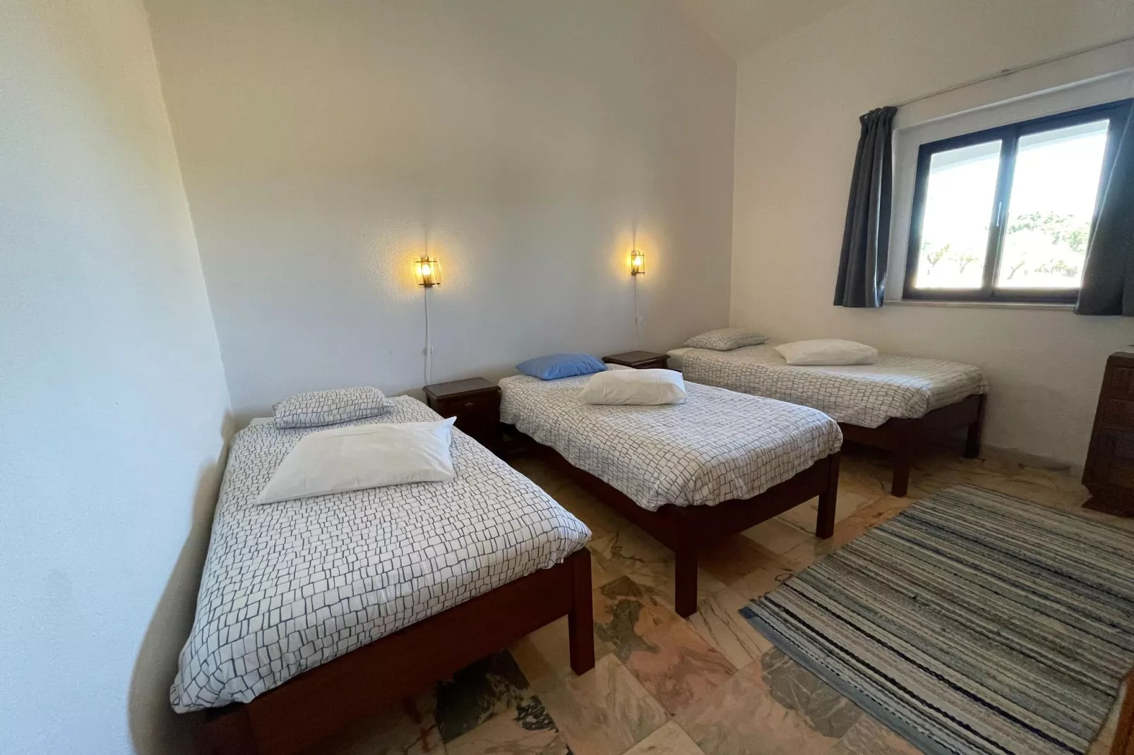 Casa das Flores-Bedroom