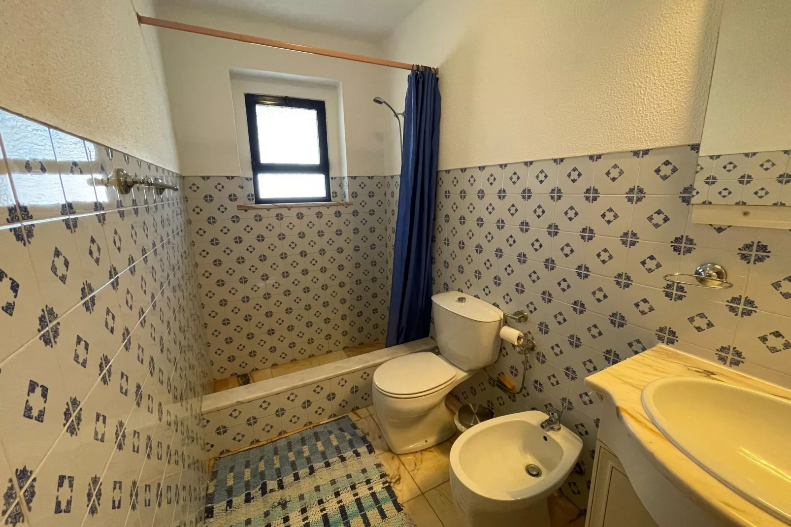 Casa das Flores-Bathroom