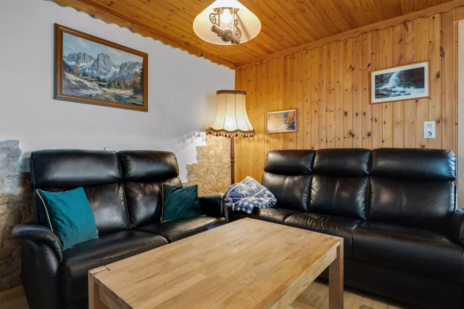 Traunig Hütte-Living room