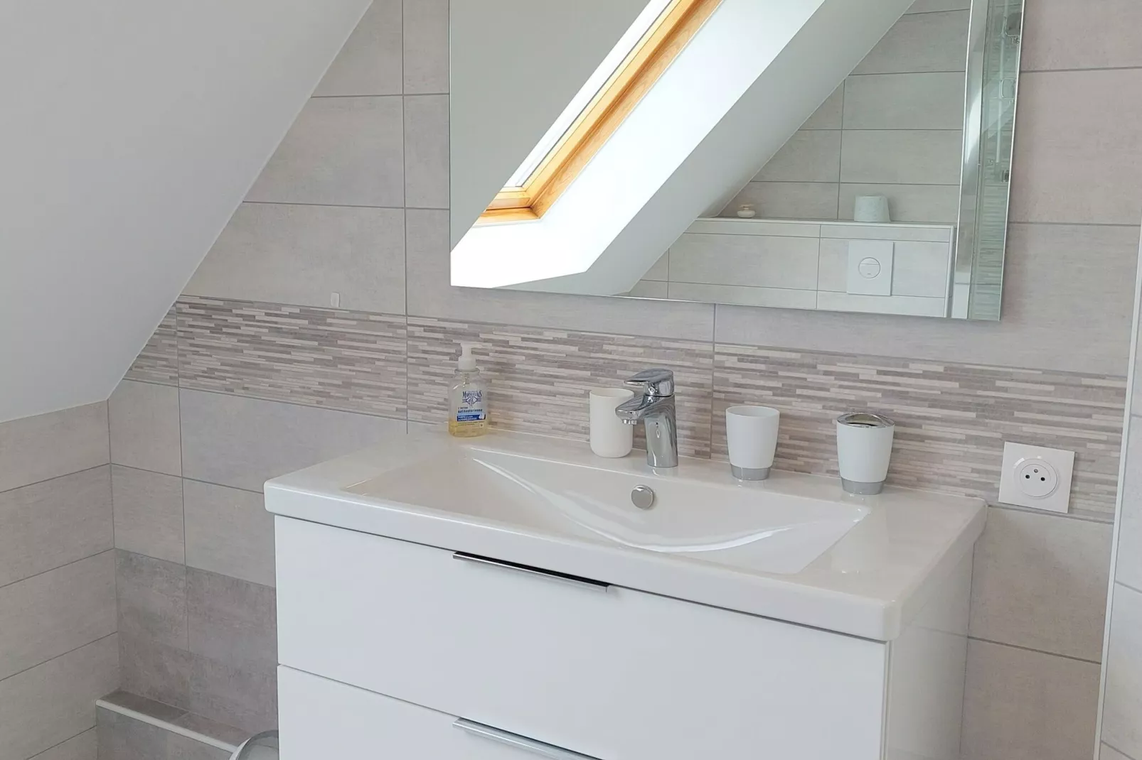 Ferienhaus mit Whirlpool Plouarzel-Bathroom