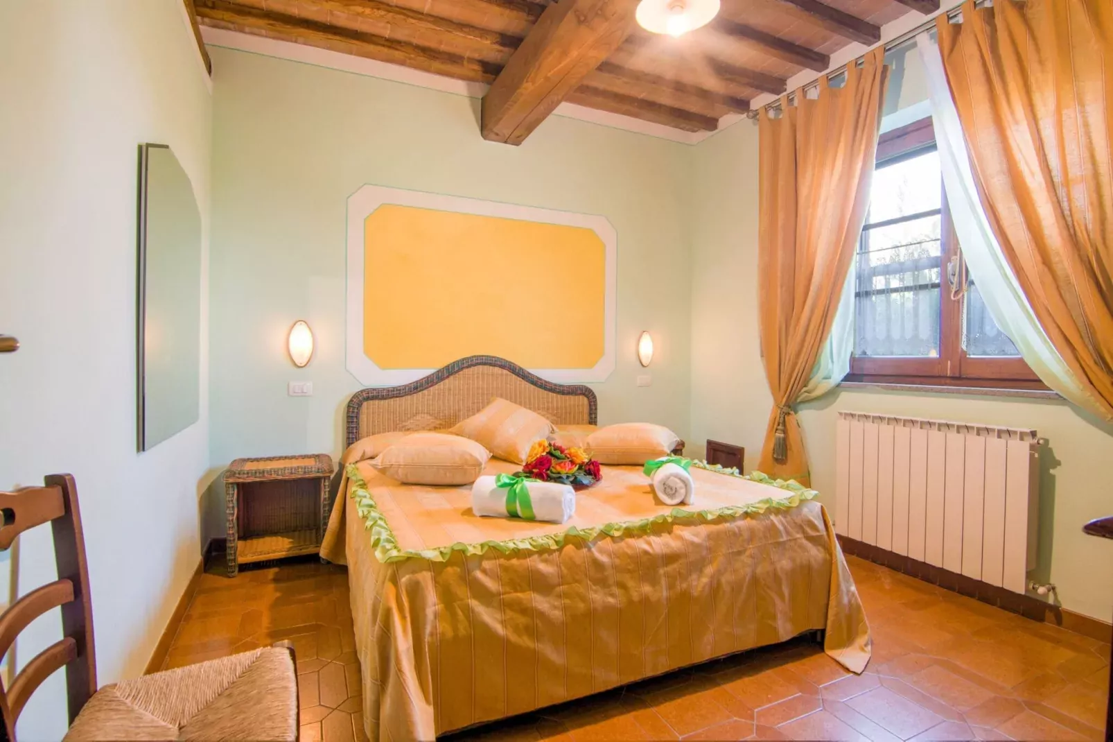 Italia-Bedroom
