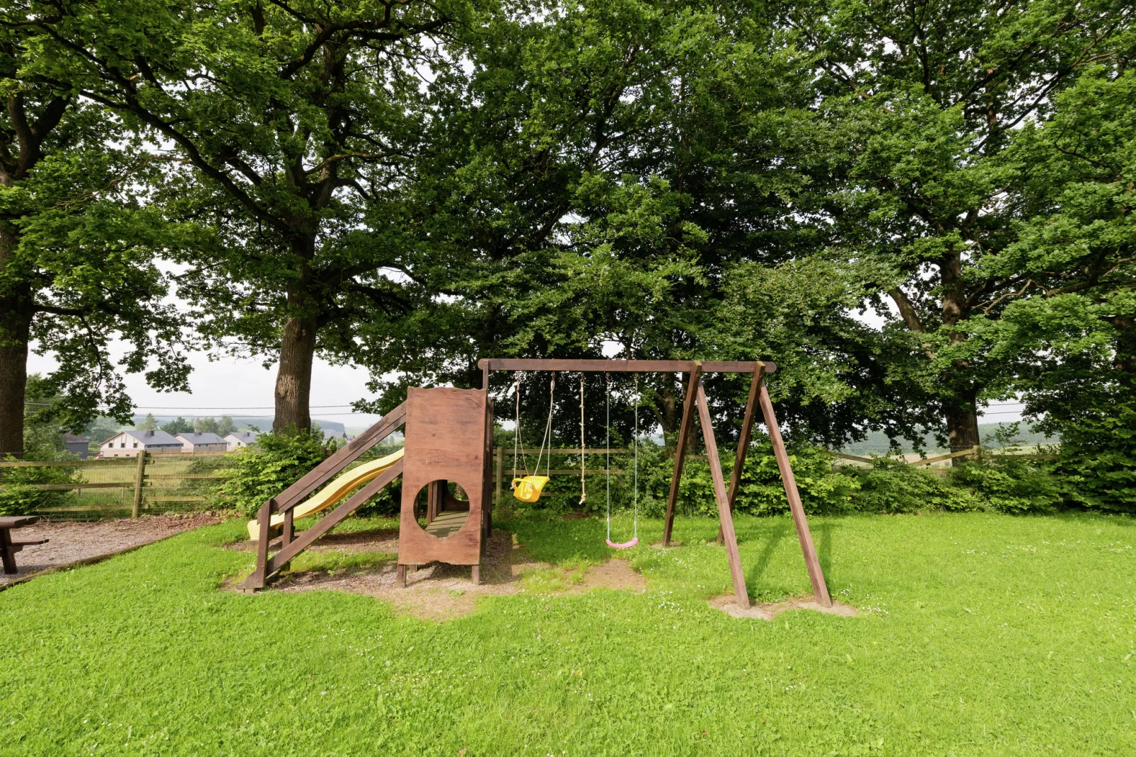 Ecole-Gardens summer