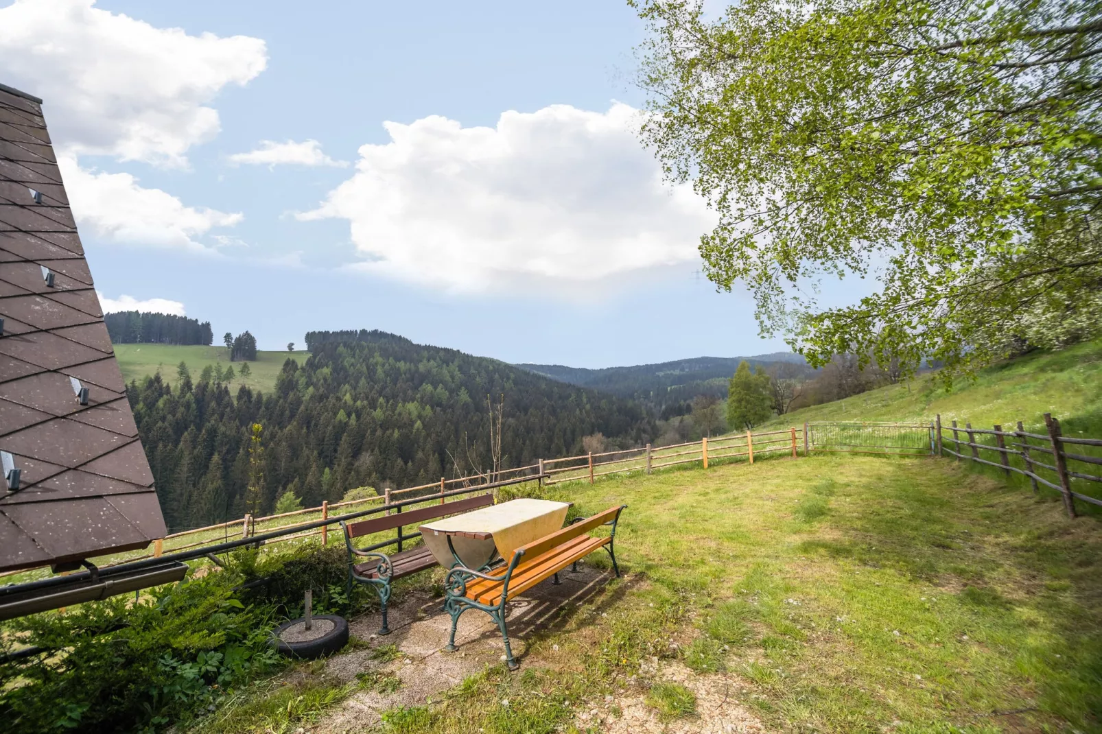 Schröllhütte-Aussicht Sommer