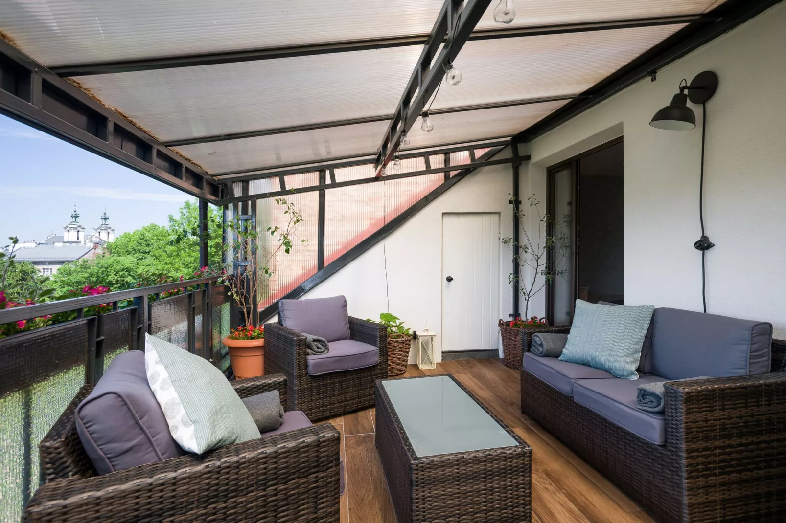 Rainbow apartment-Terrace balcony