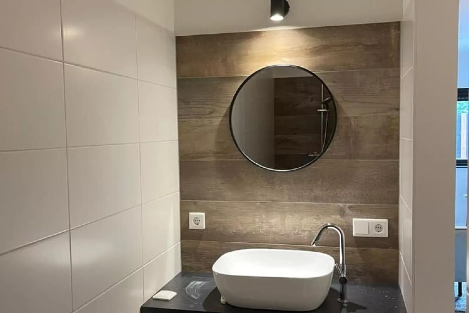 Kon Emmaweg 26 Vrouwenpolder 2p-Bathroom