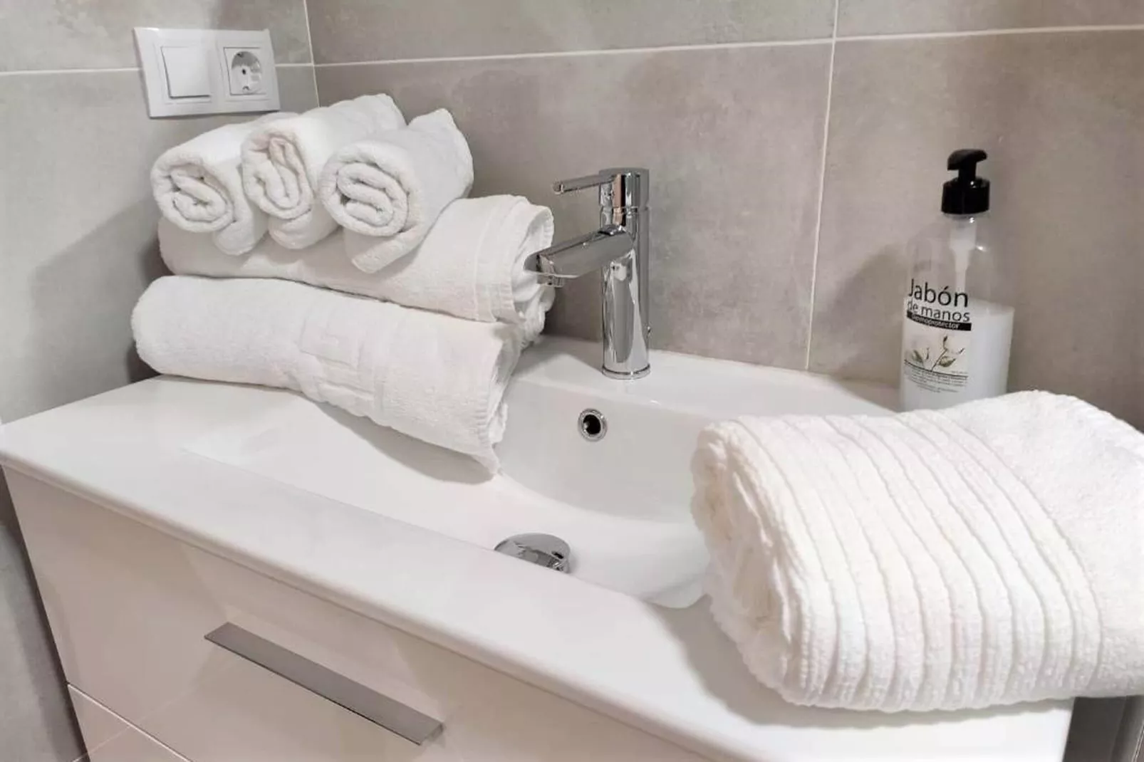 Villa Trabazos Abellas 10-Badezimmer