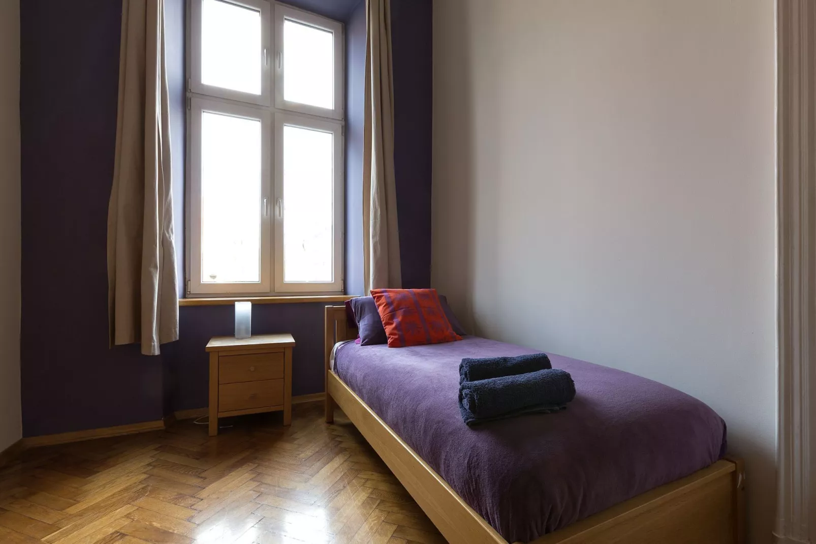 Dietla-Bedroom