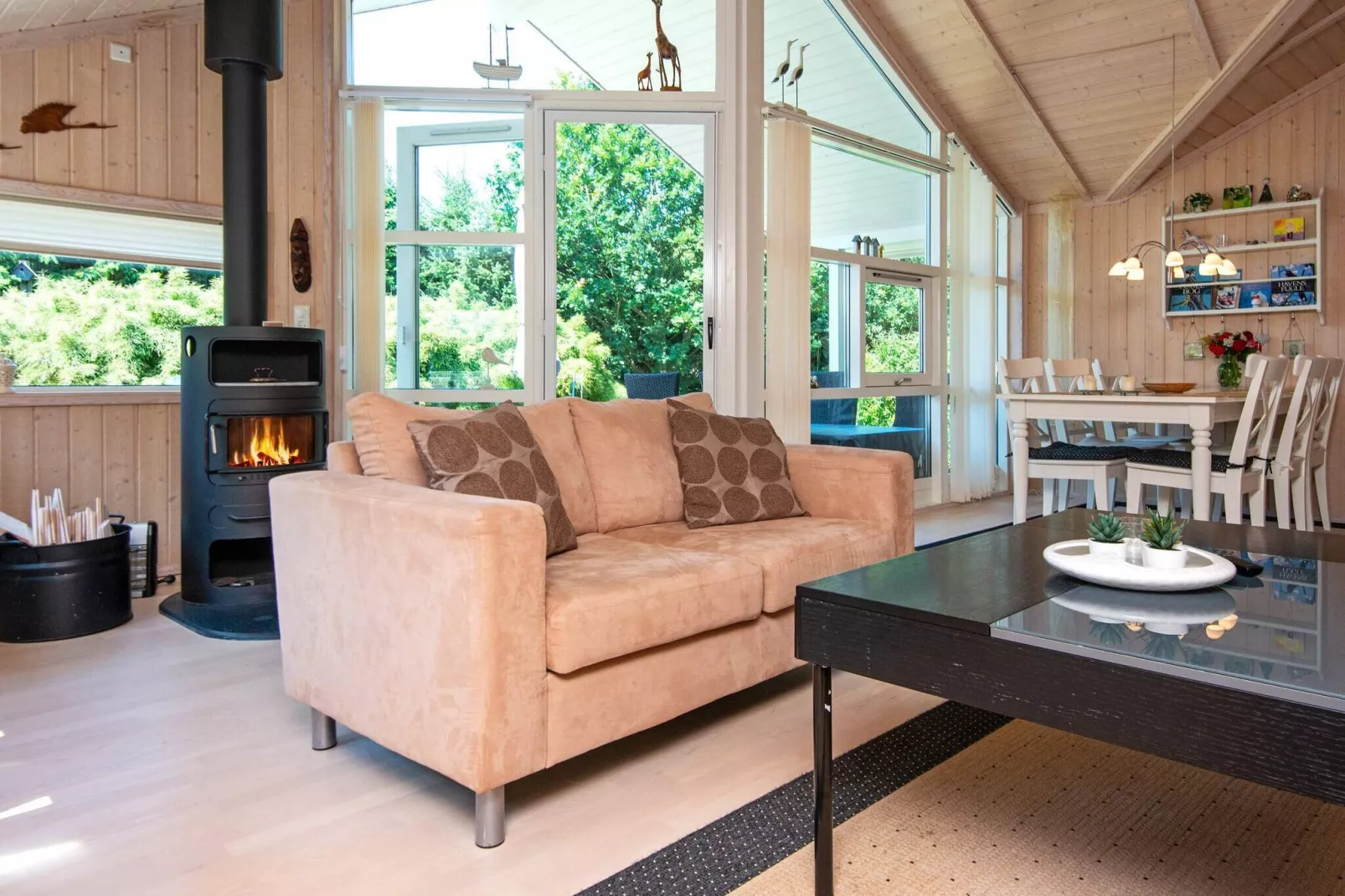 8 person holiday home in Ebeltoft-By Traum