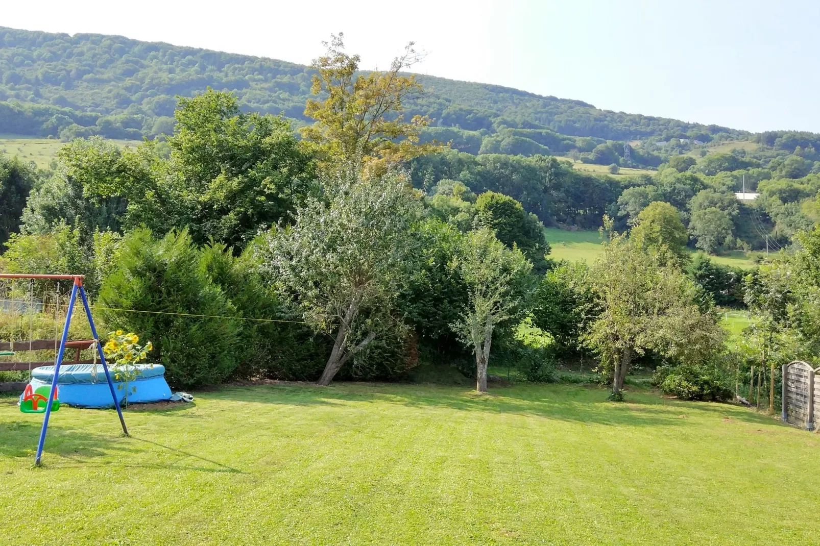 Les Prats-Gardens summer