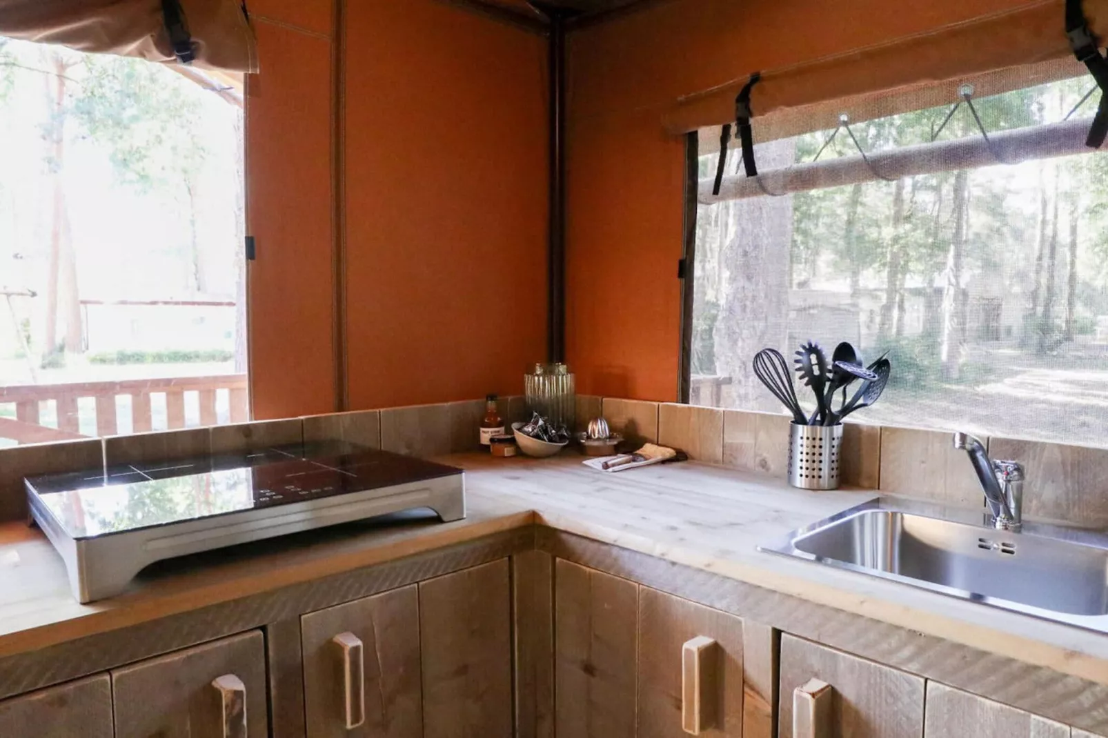 Resort Enkhuizer Strand 6-Kitchen
