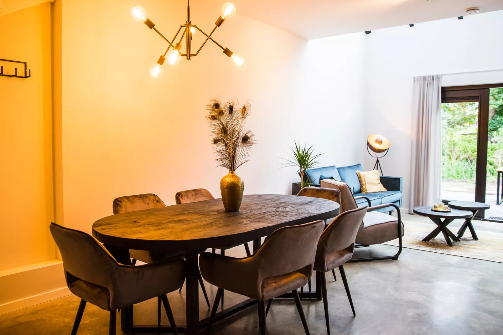 Oranjezon app 6p-Dining room