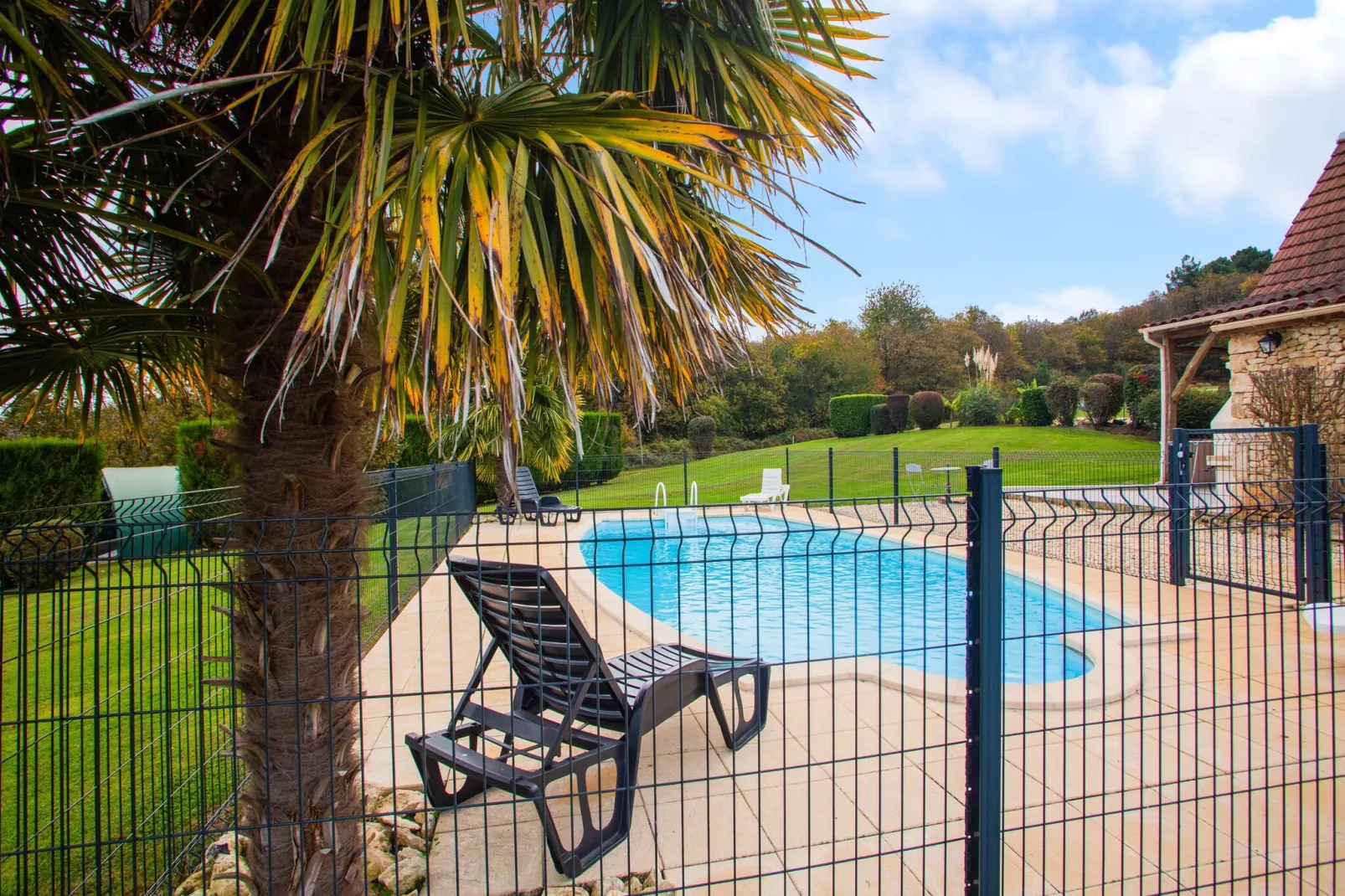 Maison de vacances Les Eyzies de Tayac-Pool