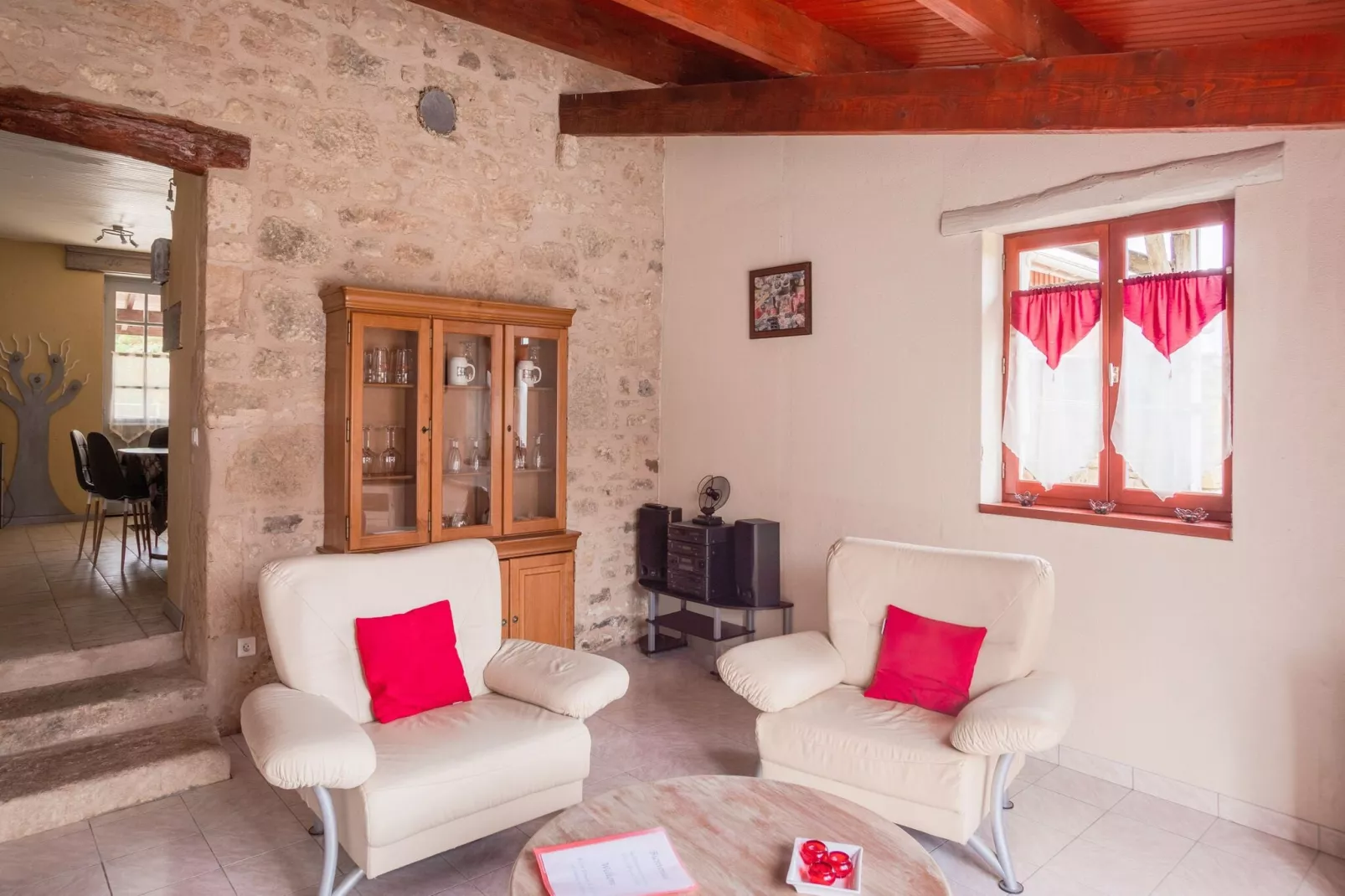 Maison de vacances Les Eyzies de Tayac-Living room