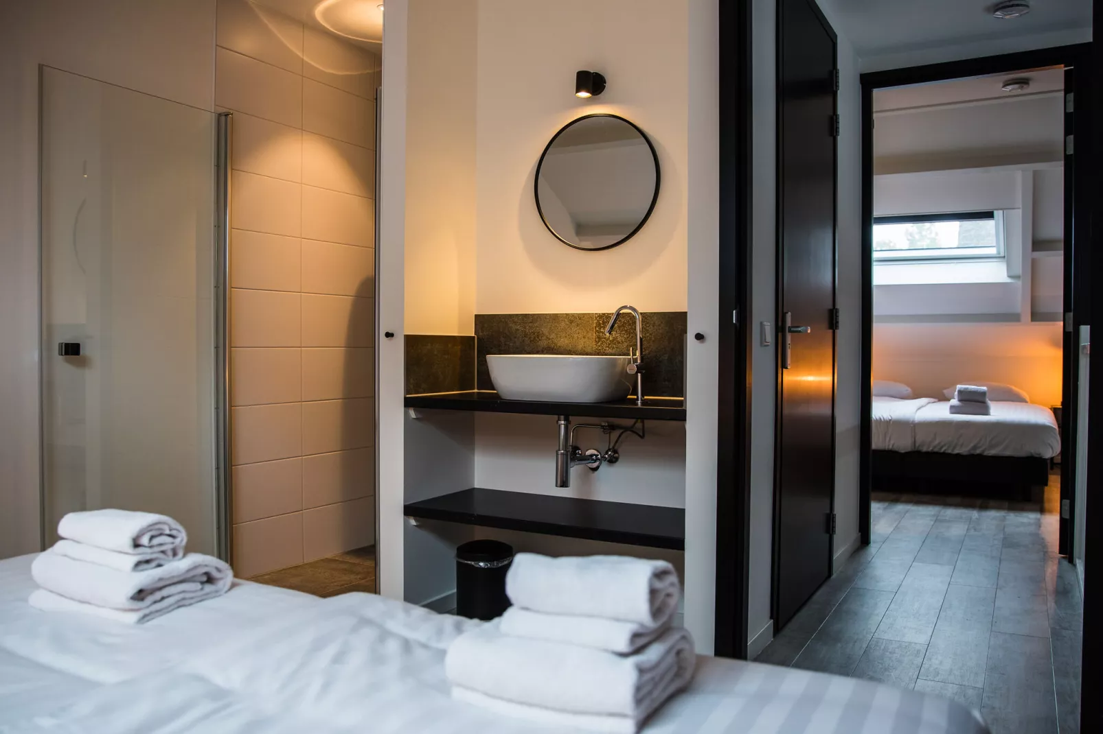 Oranjezon app 6p-Bedroom