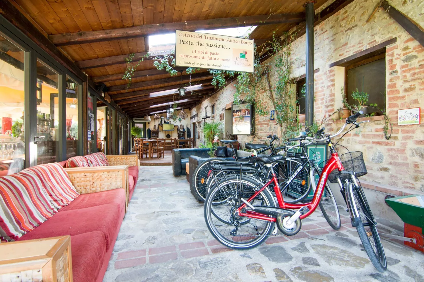 Lacaioli-Facilities