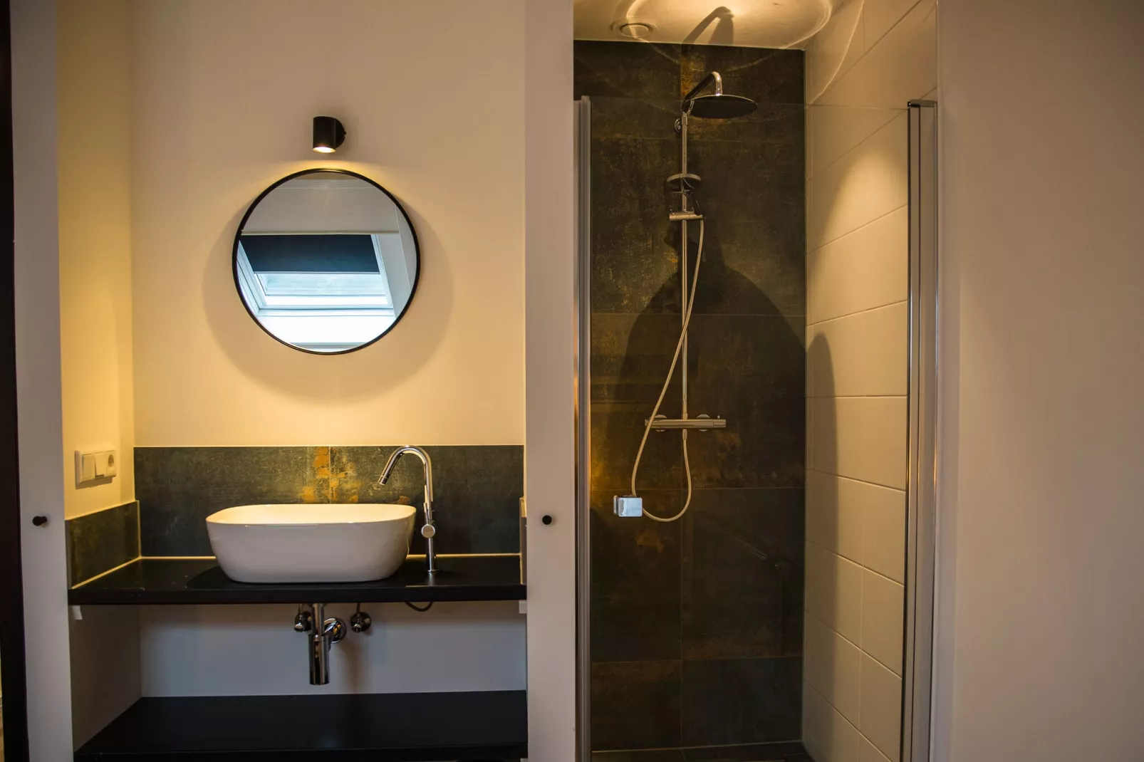 Oranjezon app 6p-Bathroom