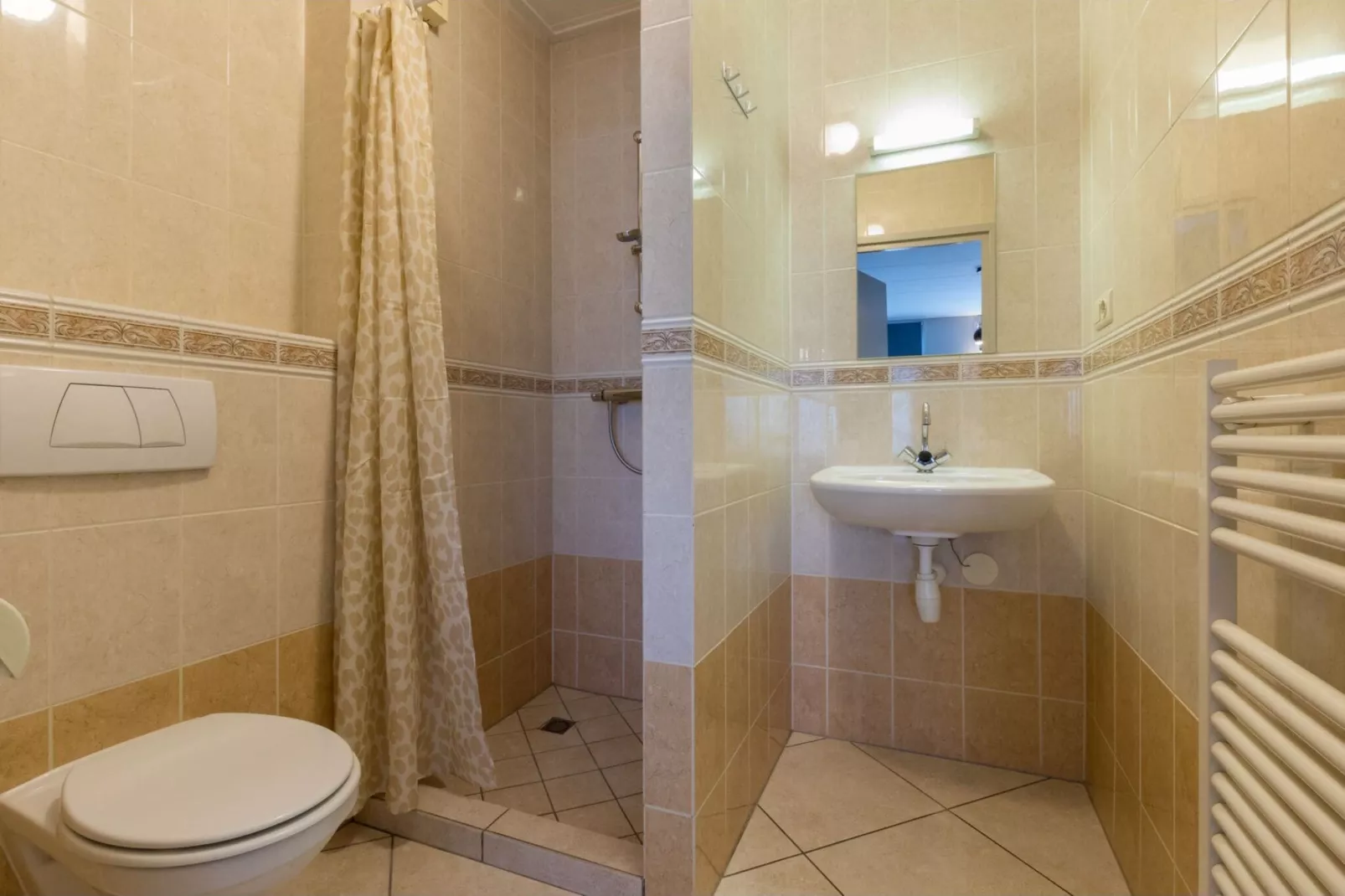Studio - Kon Emmaweg 6-Bathroom