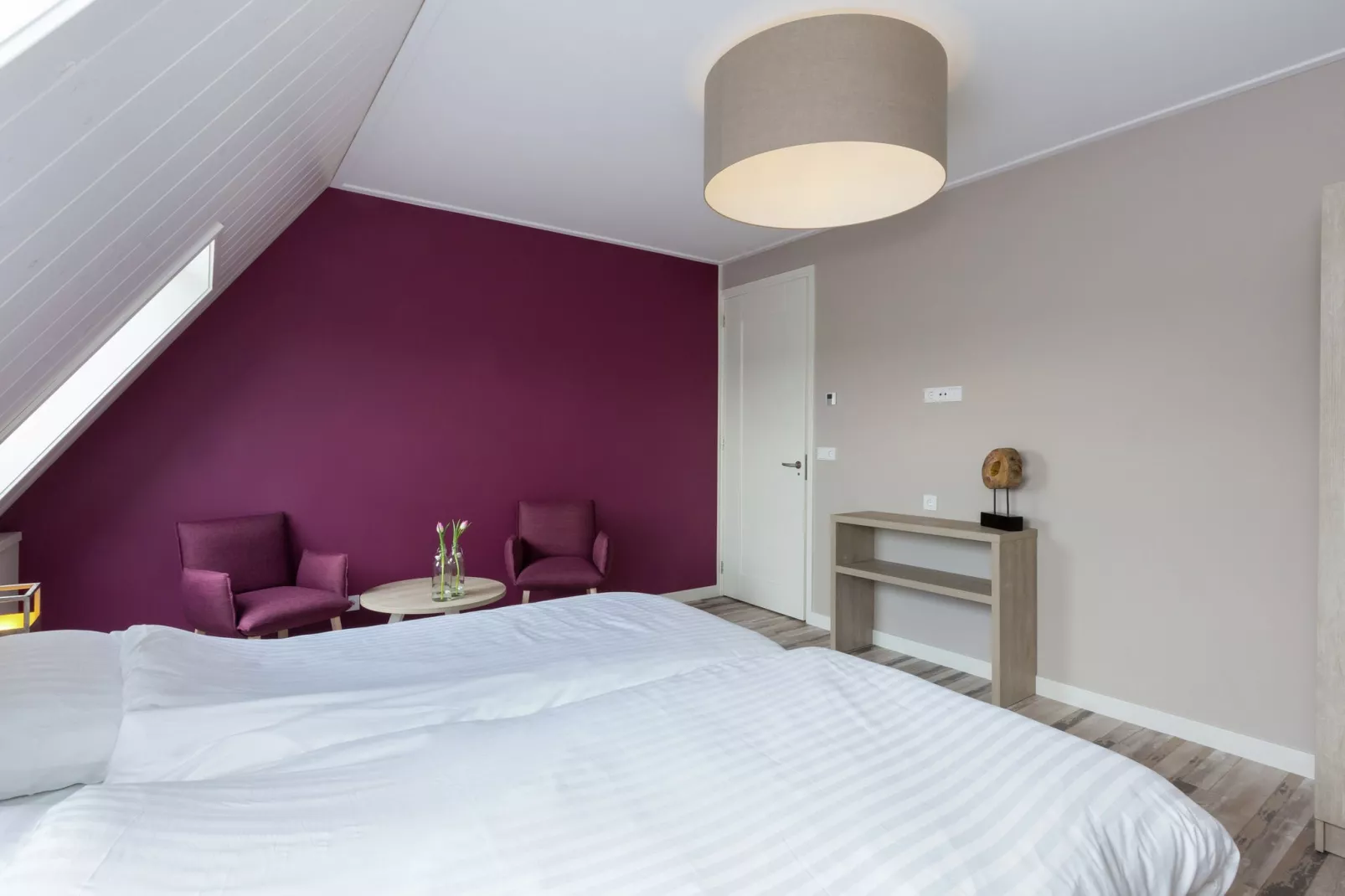 De Zeeuwse Schuur - comfort 4 personen-Bedroom