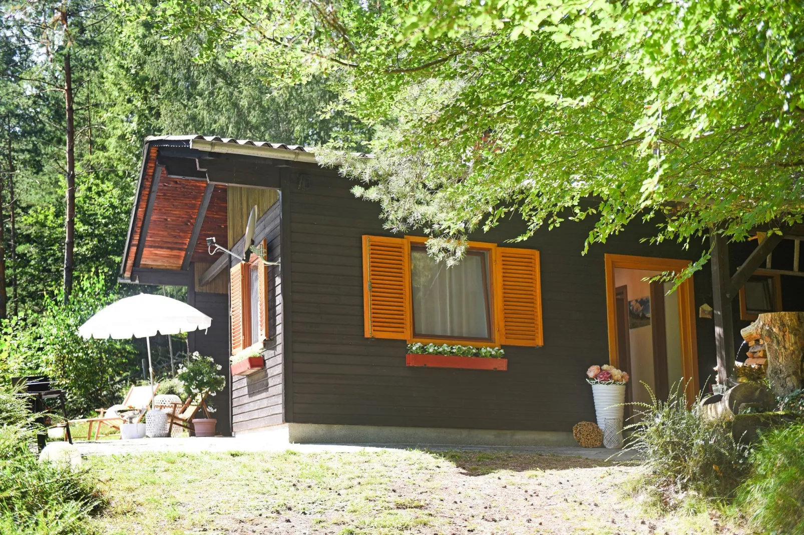 Chalet Astrid-Exterior summer