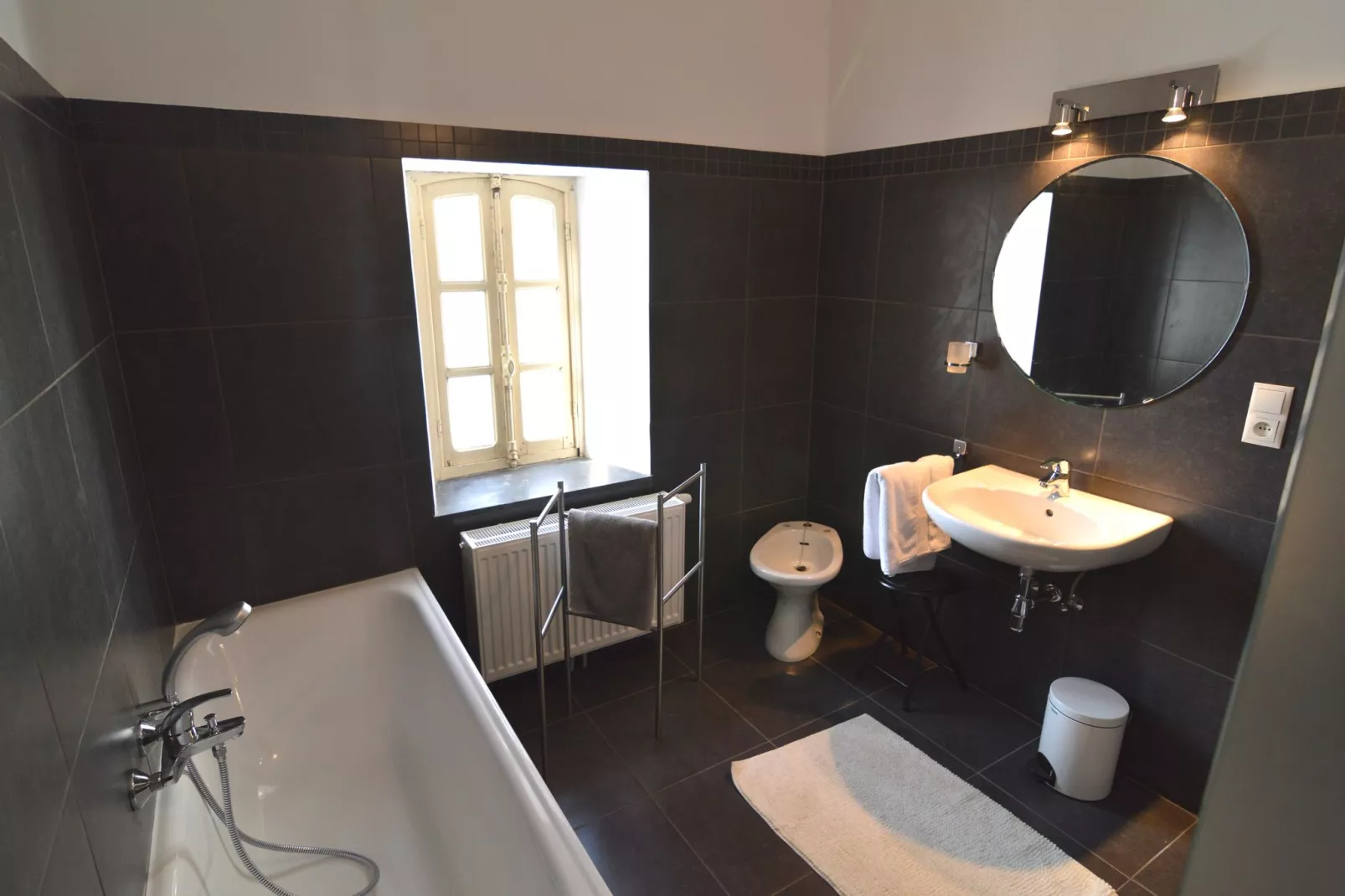 La Conciergerie-Bathroom