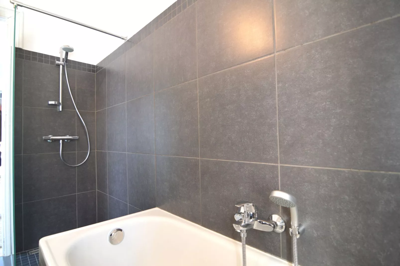 La Conciergerie-Bathroom