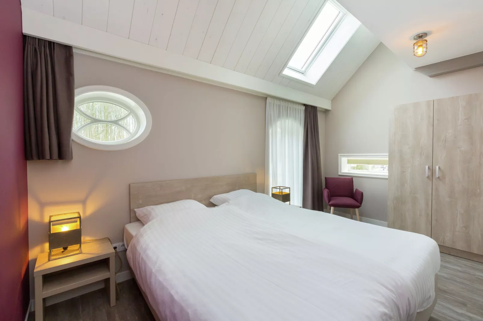 De Zeeuwse Schuur - comfort plus 4 personen-Schlafzimmer
