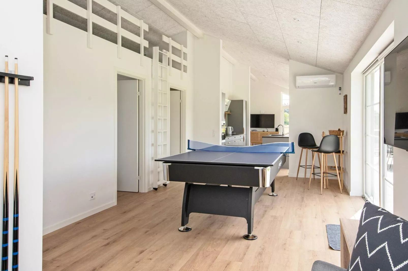 12 person holiday home in Ansager-Indoor