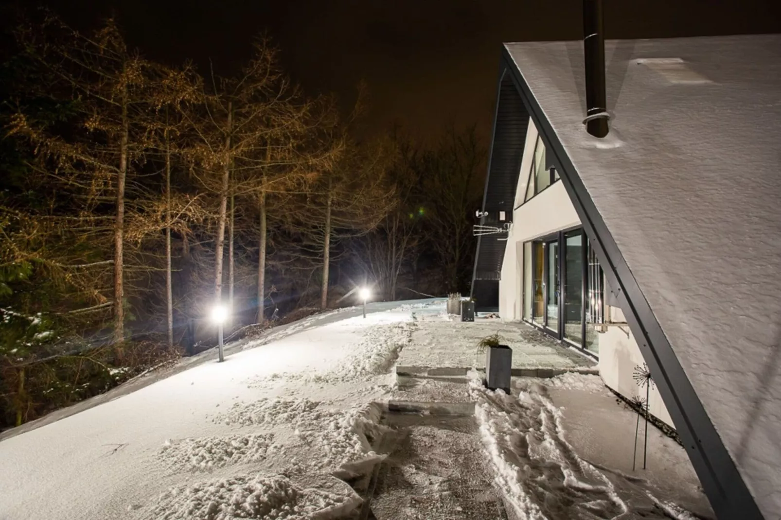 Domek na Wzgórzu-Exterior winter
