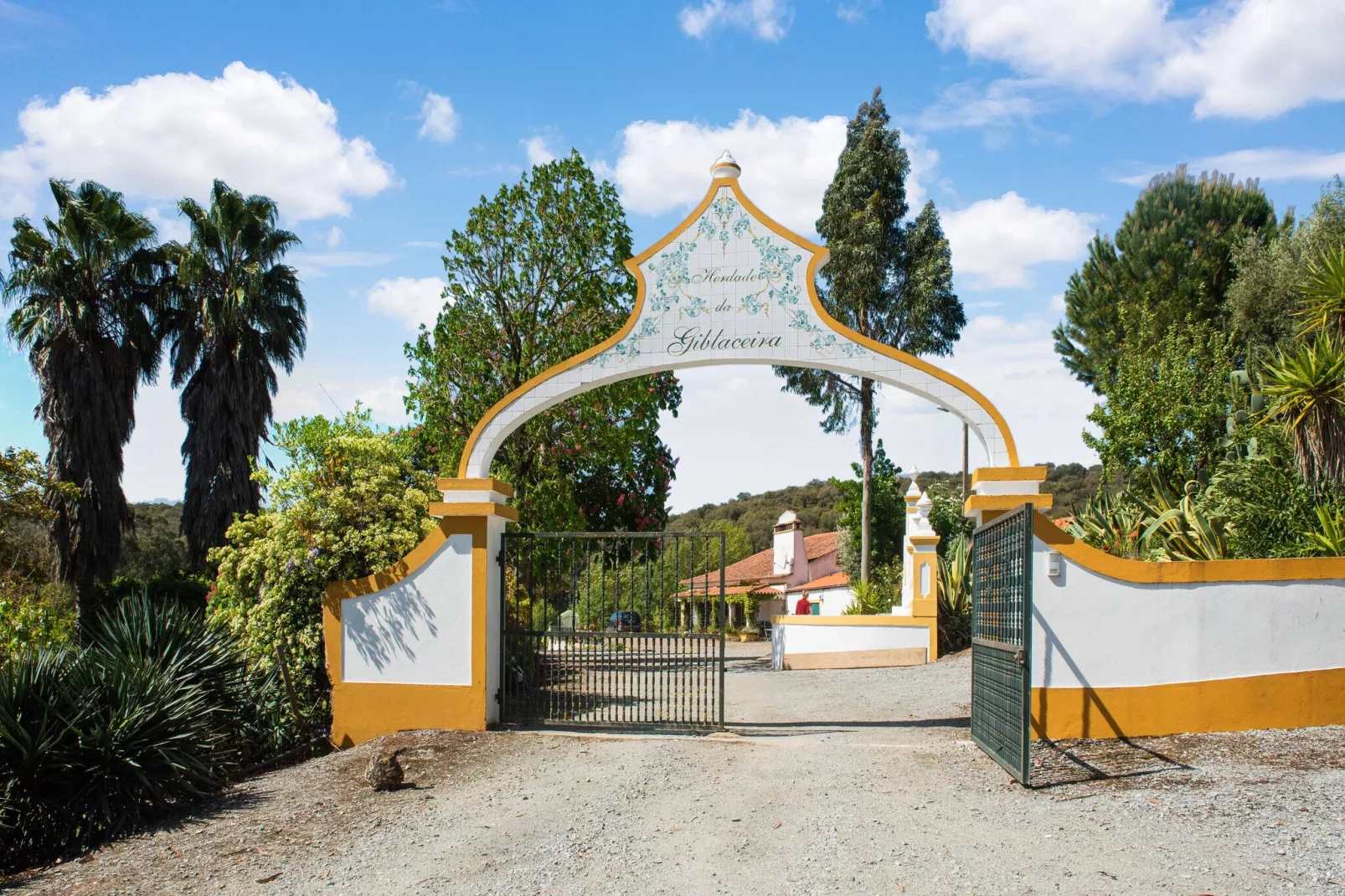 Casa das Pedras-Reception hall
