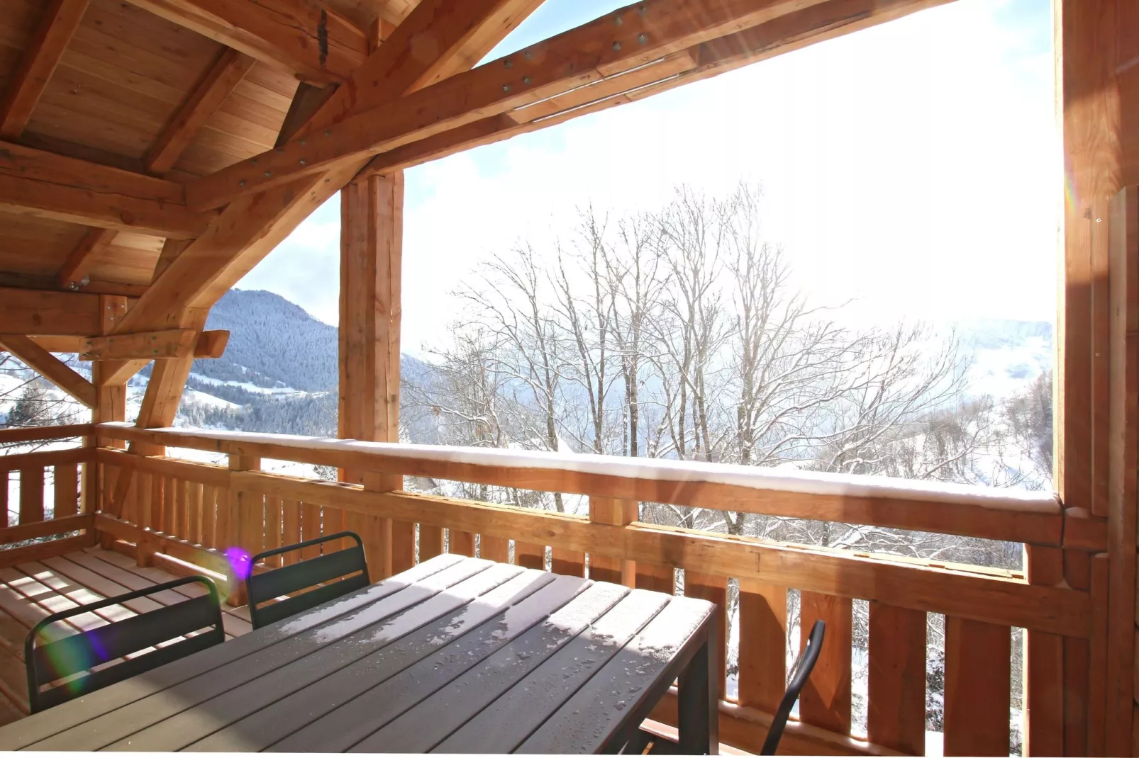 Nuance de Bleu-Terrace balcony