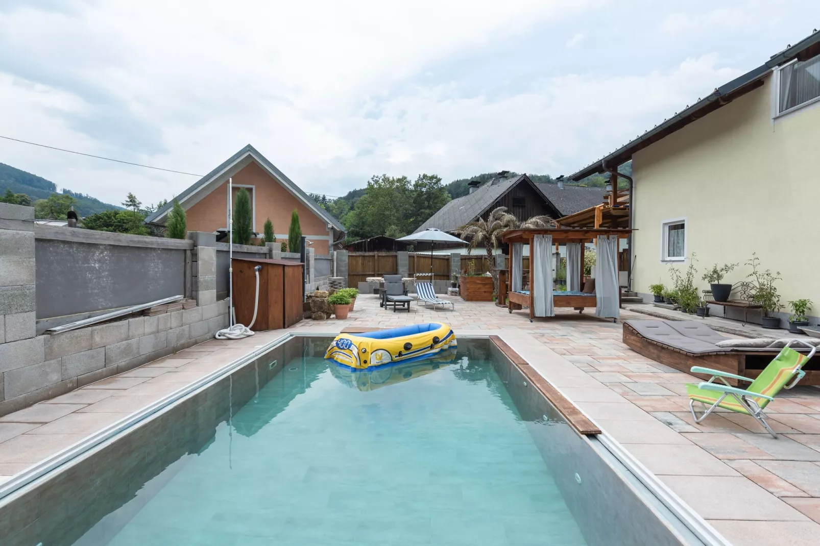 Countryside Home with Swimming Pool II - Schwimmbad